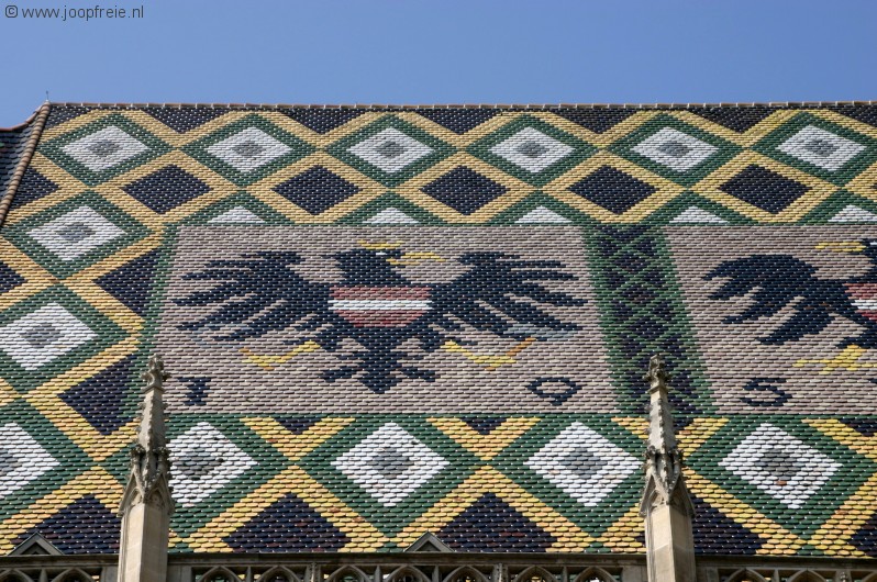 Wenen: Mozaikdak van de Stephansdom